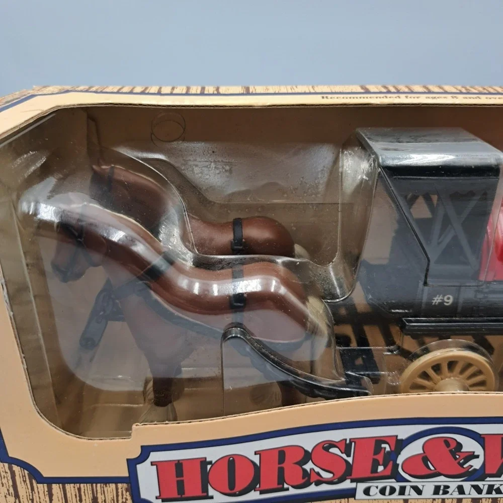 ERTL #7624 True Value Hardware Horse Drawn Wagon 1990 Diecast Locking Coin Bank